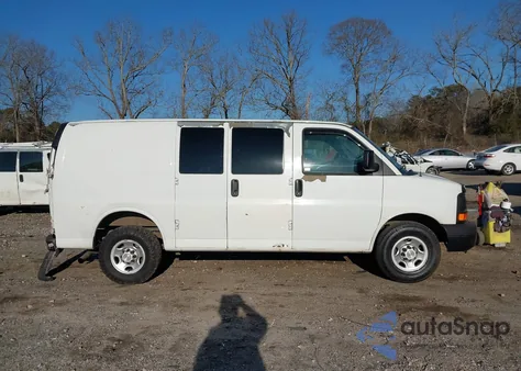 2010 Chevrolet Express 2500 Work Van из США, поврежденный, VIN 1GCZGFBA8A1175071